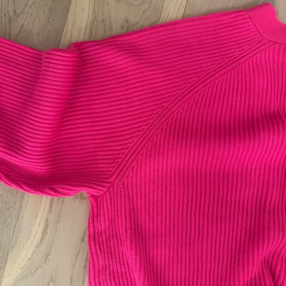 Queen of sparkles gingerbread man cardigan - Picture 8 of 8